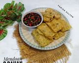 Foto langkah ke 4 dari resep Mendoan 3 Bahan.