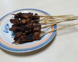 Foto langkah ke 5 dari resep Sate Babi Manis.