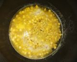 Foto langkah ke 2 dari resep Bubur jagung manis.