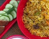 A picture of step 1 of Karachi Famous Aloo chicken biryani.