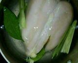 Hình bước làm 1 của món Khô gà 🐔 lá chanh 🍋