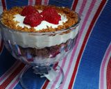 Egyszerű poharas málnás sajttorta recept fázis 10 fotója