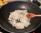 Foto del paso 4 de la receta Risotto con champiñones y gambas