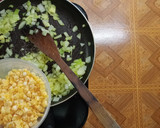 Foto langkah ke 4 dari resep Pizza Goreng.