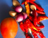 Foto langkah ke 1 dari resep Sambal Tomat Simple 4 Bahan.