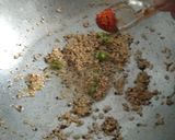 A picture of step 3 of Muthiya Lasaniya Khamani.