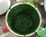 A picture of step 4 of Methi malai mutter soup.