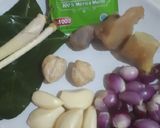 Foto langkah ke 1 dari resep Mie lidi kuah/ mie gomak.
