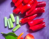 Foto langkah ke 4 dari resep Sambal cumi kering.