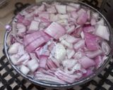 Foto del passaggio 1 della ricetta Cipolle Caramellate