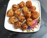 A picture of step 3 of Maggi manchurian.