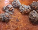 Foto del paso 4 de la receta: Albóndigas con salsa y puré