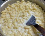 A picture of step 5 of Classic Mac and Cheese.