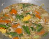 Foto langkah ke 6 dari resep 🍲 Bekel Sekolah 15 Menit. Capcay Kuah Sehat + Telur.