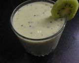 A picture of step 6 of Green(kiwi) smoothie.