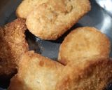 A picture of step 2 of Nuggets paratha roll.
