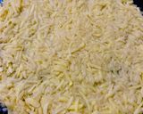 Foto del paso 3 de la receta: MASA DE 🥔PAPA ROSTI🥔RALLADA SOLAMENTE 🥔🍕🥔🍕(para una pizza súper rápida👏👏)