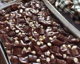 Foto langkah ke 5 dari resep Chewy Brownies.