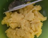 Foto langkah ke 4 dari resep Mashed Potato Keju Lembut.