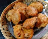 A picture of step 4 of Spiny gourd pakodas (Kakrol bajji).