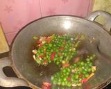 Foto langkah ke 1 dari resep Oseng oncom wangi sereh.