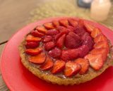 A picture of step 12 of Glazed strawberry custard tart 🍓.