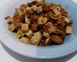 Foto langkah ke 7 dari resep Sambel goreng putih telur dan sosis.