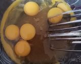 Foto langkah ke 1 dari resep Bolu Kukus Ketan Hitam Keju Lumer.