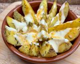 Foto del paso 11 de la receta Patatas Gajo al Horno con Salsa Brava y Alioli de Ajo Asado