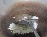 Foto langkah ke 1 dari resep Nasi Goreng Kecap.