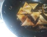 A picture of step 4 of Tawa Samosas.