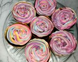 Foto langkah ke 5 dari resep Rainbow Cupcakes Lowcarb/Debm/Keto.
