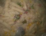 A picture of step 4 of White sauce pasta.