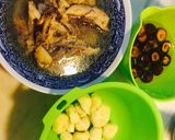 Hình bước làm 2 của món Canh củ năng