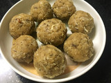 नारियल के गुड वाले लड्डू (Nariyal ke gud wale laddu recipe in hindi)