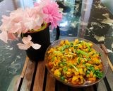 A picture of step 11 of Gobhi Matar Masala.
