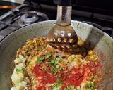 A picture of step 1 of পাও ভাজি (Pao bhaji in Bengali).