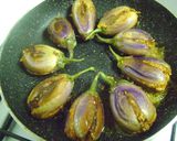 A picture of step 4 of Raw Mango Stuffed Baby Eggplants.