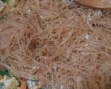 Foto langkah ke 3 dari resep Bihun Goreng.