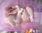 Foto langkah ke 1 dari resep Ayam woku kemangi.