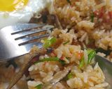 Foto langkah ke 4 dari resep Nasgor teri sambel terasi telur ceplok 🍳.