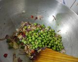 A picture of step 6 of Matar paneer burji.