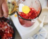 Hình bước làm 4 của món Dầu Gấc