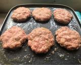 Foto langkah ke 3 dari resep Burger Keju.