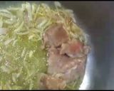 A picture of step 2 of Afghani palaou.
