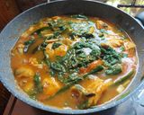 Foto langkah ke 5 dari resep Tuna Kuah Bumbu Woku.
