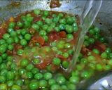 A picture of step 6 of Green peas masala.