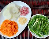 Hình bước làm 2 của món Bún LÒNG xào nghệ