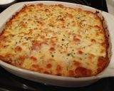 A picture of step 8 of Italian mac'a'role.