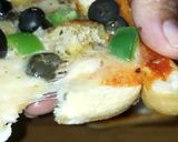 A picture of step 2 of Bread pizza.